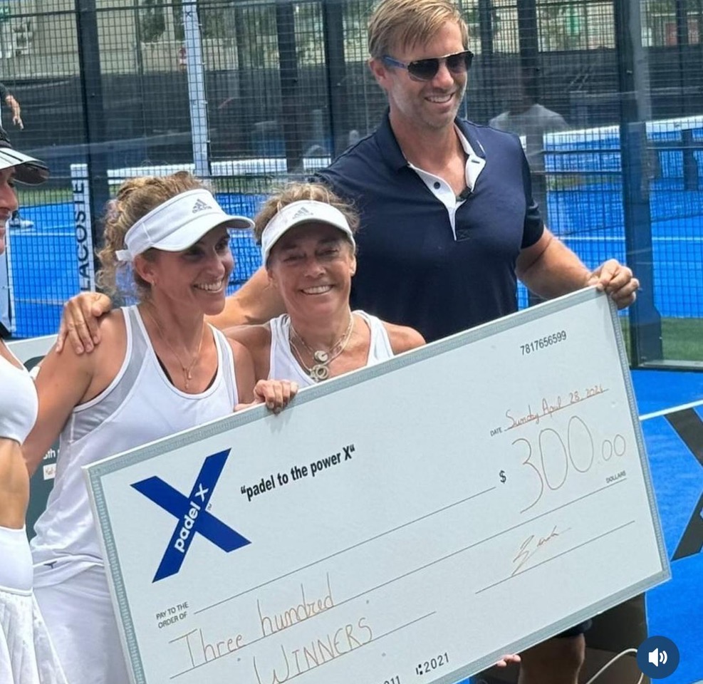 Giant prize check